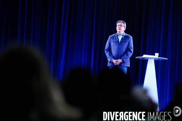 L hologramme de Mélenchon en meeting à Nancy