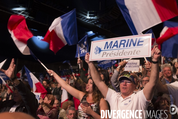 Meeting Marine Le Pen à Marseille