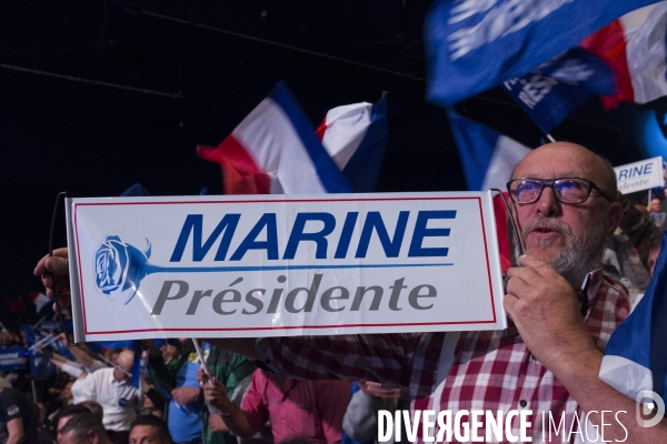 Meeting Marine Le Pen à Marseille