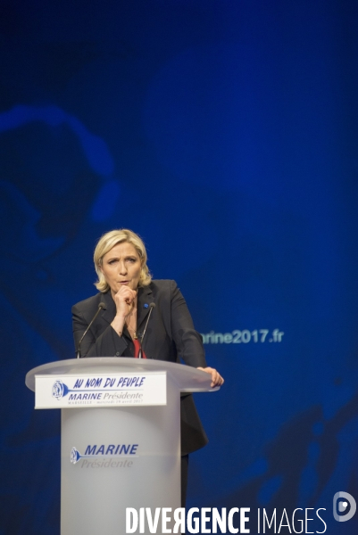 Meeting Marine Le Pen à Marseille