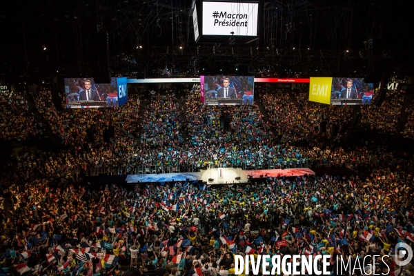 Meeting d Emmanuel Macron à l AccorHotels Arena