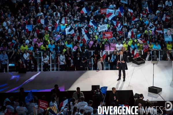 Meeting d Emmanuel Macron à l AccorHotels Arena