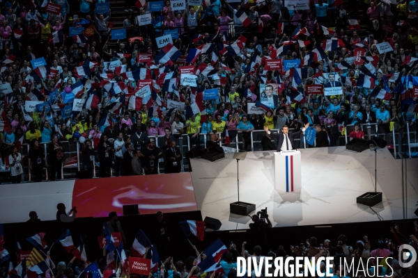 Meeting d Emmanuel Macron à l AccorHotels Arena