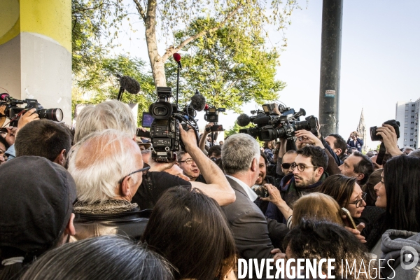 Apero Insoumis avec JL Melenchon a Belleville