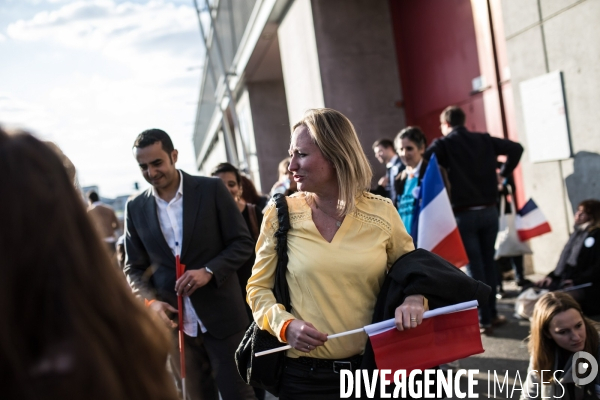 Ambiance avant 20h QG Macron 1er tour Présidentielle