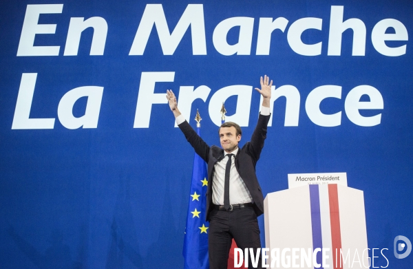 Emmanuel Macron - Soirée électorale du 1 er tour à la Porte de Versailles.