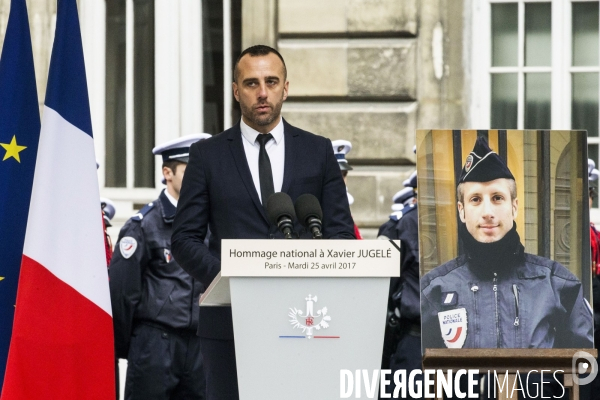 Cérémonie d hommage national au capitaine Xavier JUGELE, l officier de police tué sur les Champs-Elysées.