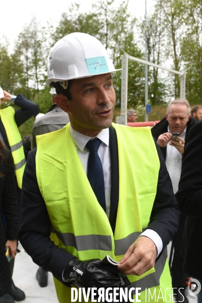 Benoît Hamon visite les travaux du métro de Rennes