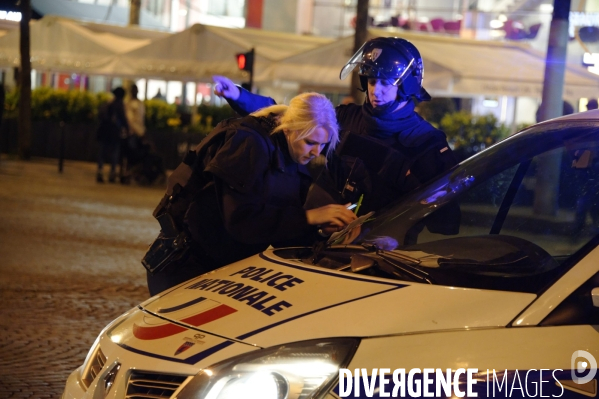 PARIS : Attentat terroriste sur les Champs-Elysées