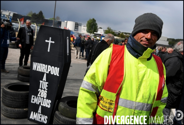 Greve sur le site de l usine Whirlpool d Amiens