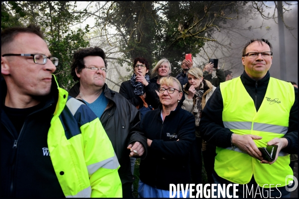 Greve sur le site de l usine Whirlpool d Amiens