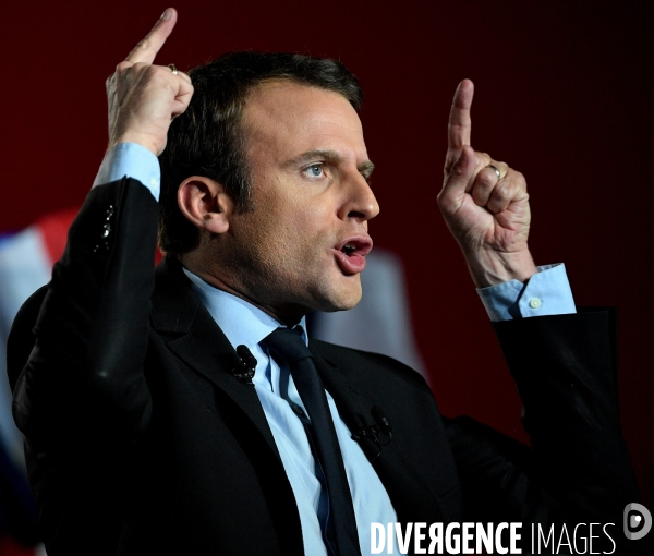 Meeting d  Emmanuel Macron à Arras