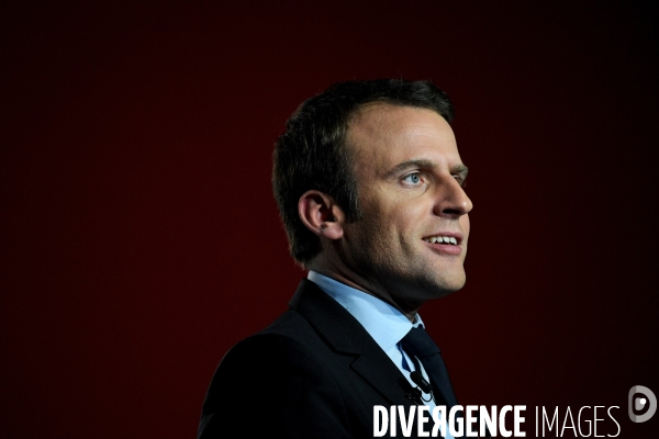 Meeting d  Emmanuel Macron à Arras