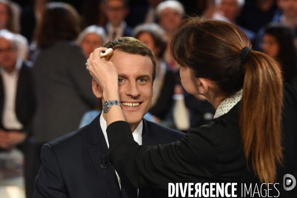 Emmanuel Macron à l Emission politique