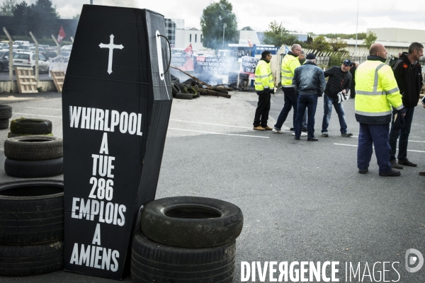 L usine Whirlpool d Amiens à l arret après l annonce de sa délocalisation en Pologne.