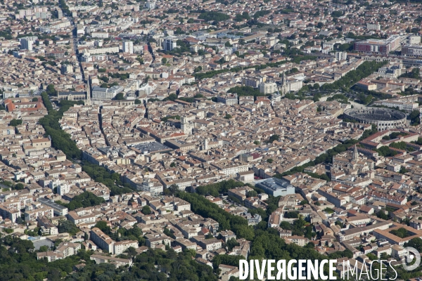 Vue aérienne de Nîmes