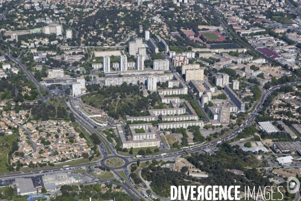 Vue aérienne de Nîmes