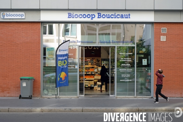 Illustration Avril 2017.Le magasin Biocoop dans l ecoquartier Boucicaut construit sur l emplacement de l ancien hopital du meme nom