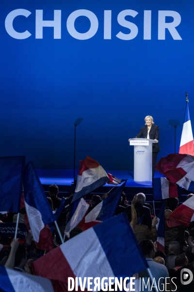 Meeting du 1er Mai de Marine LE PEN et Nicolas DUPONT-AIGNAN.