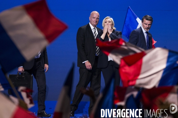 Meeting du 1er Mai de Marine LE PEN et Nicolas DUPONT-AIGNAN.