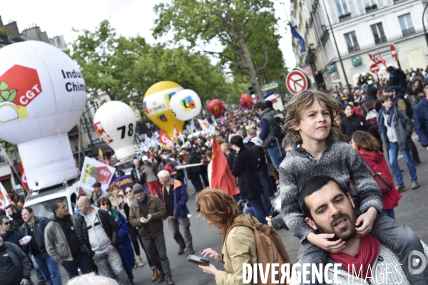 1er mai à Paris. Mobilisation contre le Front National.