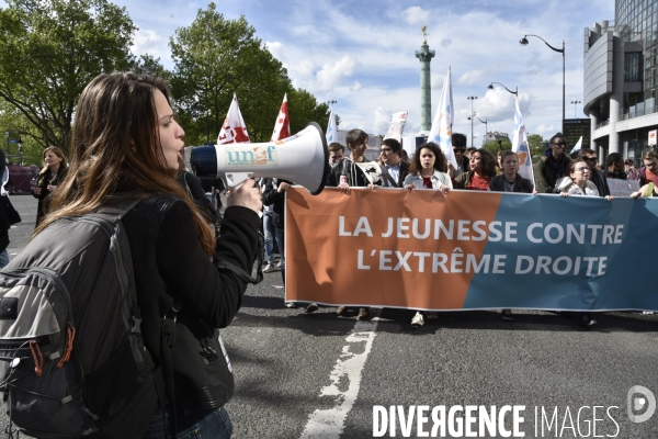 1er mai à Paris. Mobilisation contre le Front National.