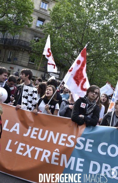 1er mai à Paris. Mobilisation contre le Front National.