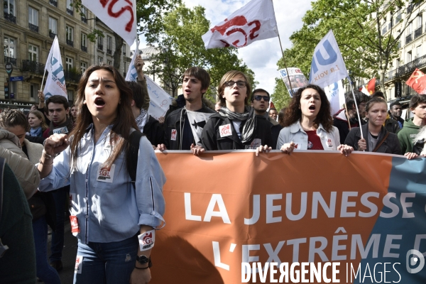 1er mai à Paris. Mobilisation contre le Front National.