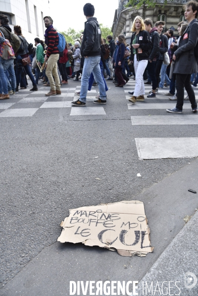 1er mai à Paris. Mobilisation contre le Front National.