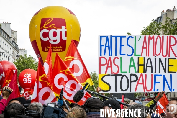 1er MAI 2017 - Manifestation anti Le Pen