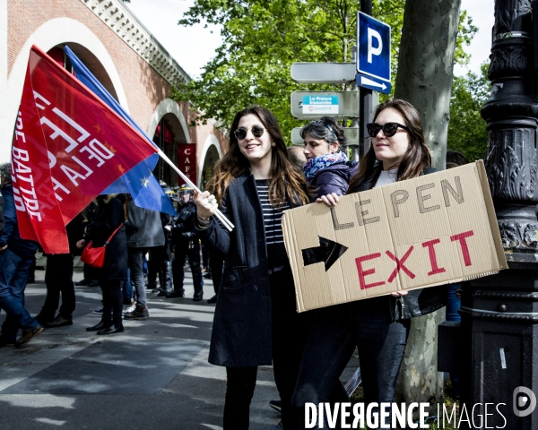 1er MAI 2017 - Manifestation anti Le Pen