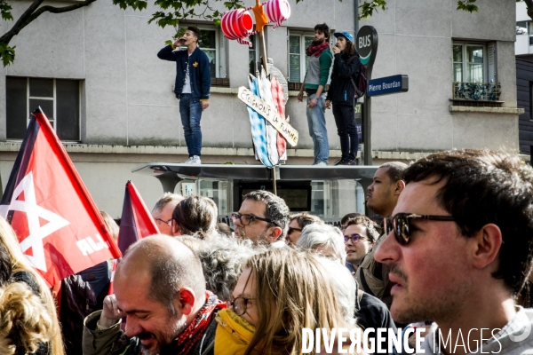 1er MAI 2017 - Manifestation anti Le Pen