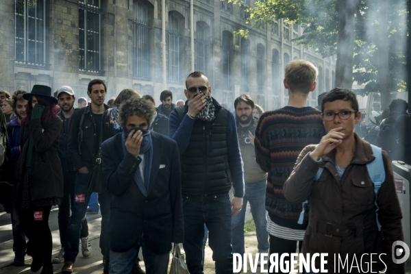 1er MAI 2017 - Manifestation anti Le Pen
