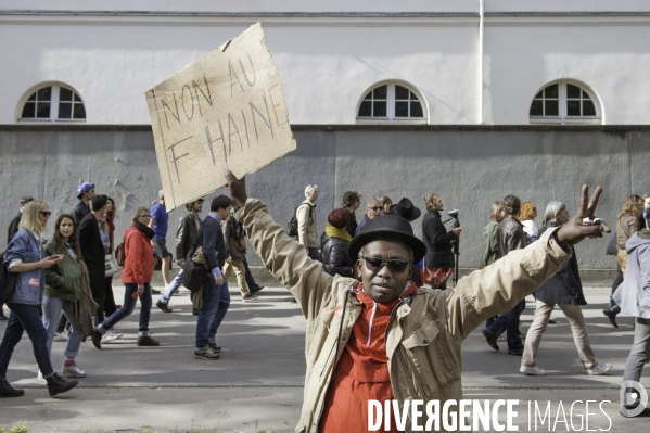 Défilé anti Le Pen pour le 1er mai