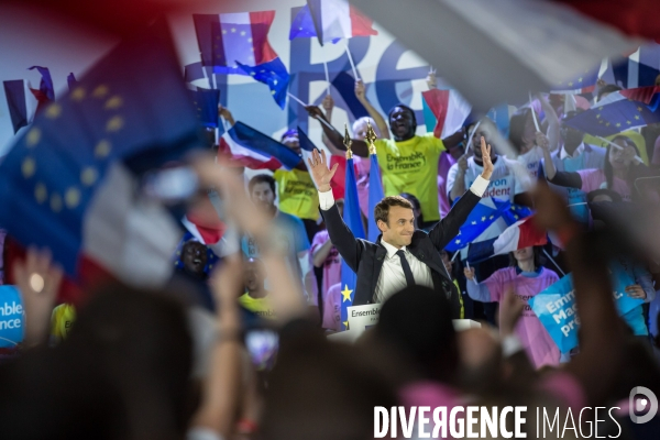 Meeting d Emmanuel Macron au Paris Event Center