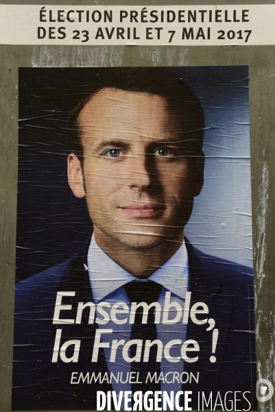 Affiches des Candidats Présidentiels France 2017 Presidential Election Campaign Posters Paris 2017. French presidential Campaign Posters 2017 candidates .