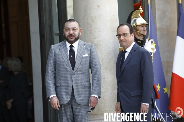 Le président François Hollande reçoit SM Mohammed VI le roi du Maroc