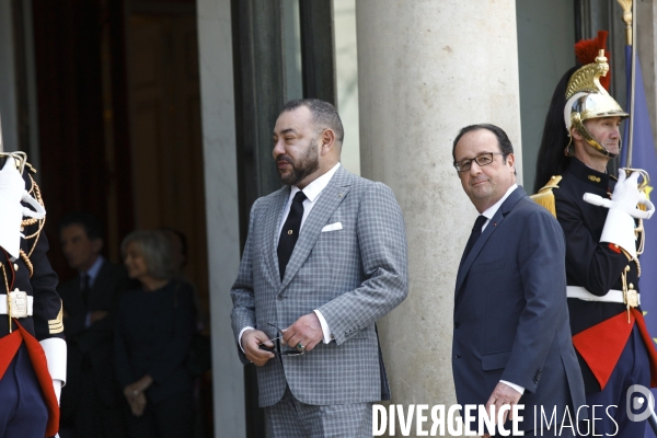 Le président François Hollande reçoit SM Mohammed VI le roi du Maroc