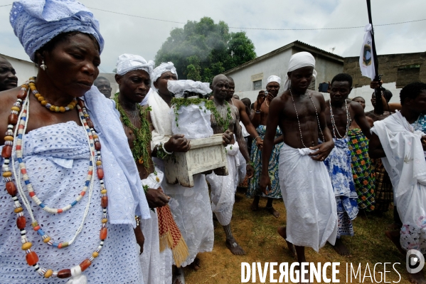 Cérémonies KPESOSO : Fête vaudou de la Pierre sacrée