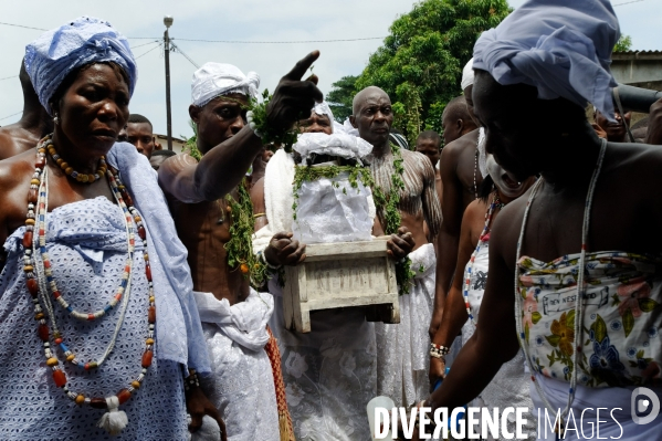 Cérémonies KPESOSO : Fête vaudou de la Pierre sacrée