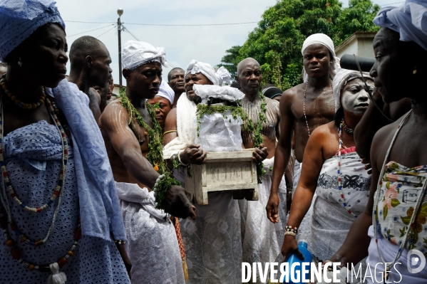 Cérémonies KPESOSO : Fête vaudou de la Pierre sacrée