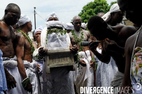 Cérémonies KPESOSO : Fête vaudou de la Pierre sacrée