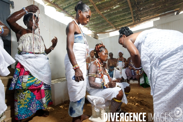 Cérémonies KPESOSO : Fête vaudou de la Pierre sacrée
