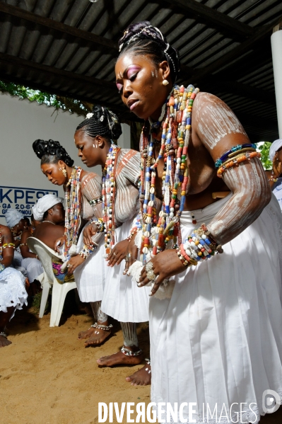 Cérémonies KPESOSO : Fête vaudou de la Pierre sacrée