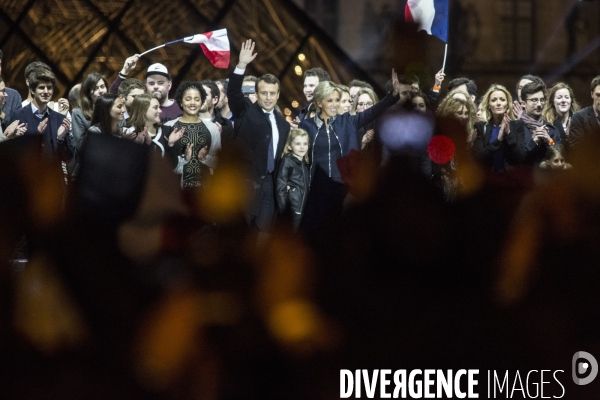 Emmanuel Macron élu président de la République - Rassemblement Carrousel  du Louvre - 7 Mai 2017