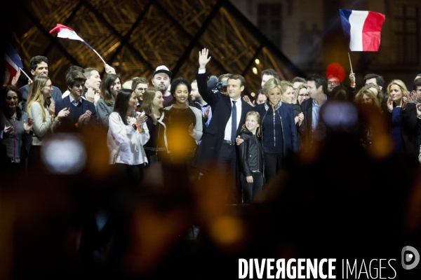 Emmanuel Macron élu président de la République - Rassemblement Carrousel  du Louvre - 7 Mai 2017