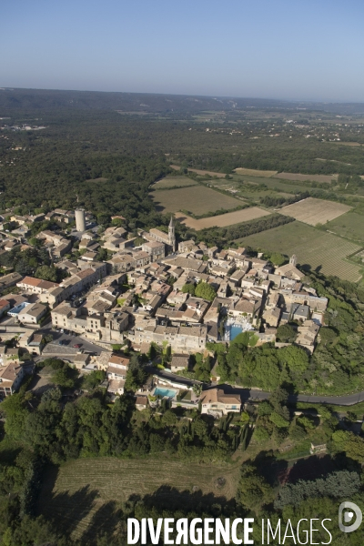 Vue aérienne du Gard