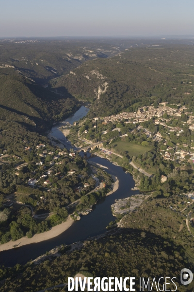 Vue aérienne du Gard