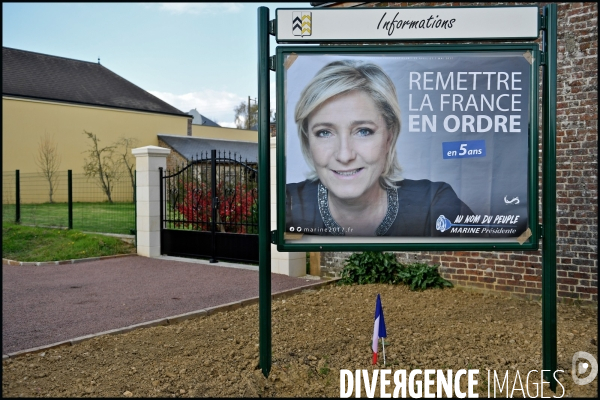 Réunion publique de Marine Le Pen à La Bazoche Gouet