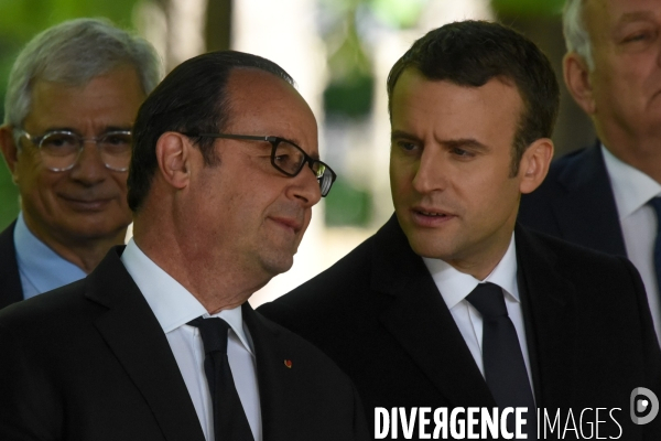 Emmanuel Macron et François Hollande assistent au XIIème journée des mémoires de la traite de l esclavage